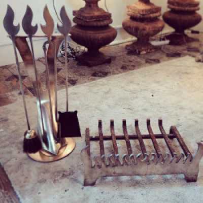 Nécessaire à cheminée en bronze circa 1970