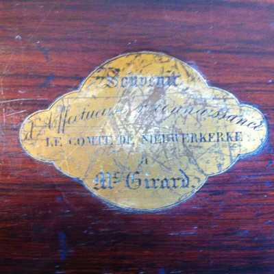 Paire de pistolets de duels en coffret. vers 1850. Cadeau du Comte de Nieuwerkerke