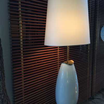 Lampe en céramique blanche, circa 1980