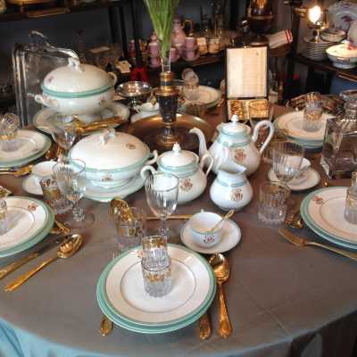 Service en porcelaine de Paris, XIXème siècle