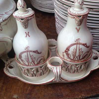 Service de table en faïence, XIXème siècle