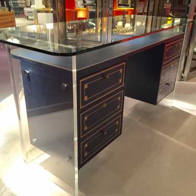 Rare bureau des années 1970