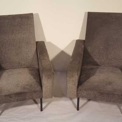 Paire de Fauteuils circa 60