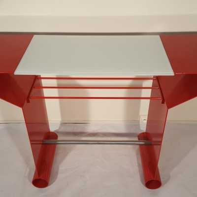 Console style Memphis