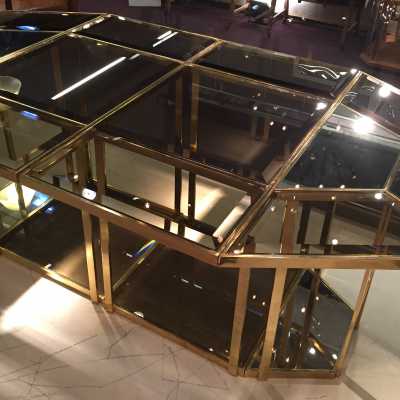 table dans le goût de Gabriella Crespi Italie ca 70