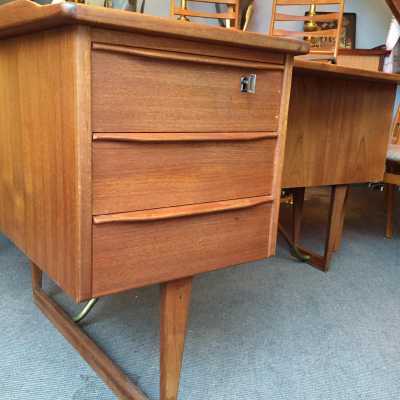 Bureau en L Peter Lovig Nielsen